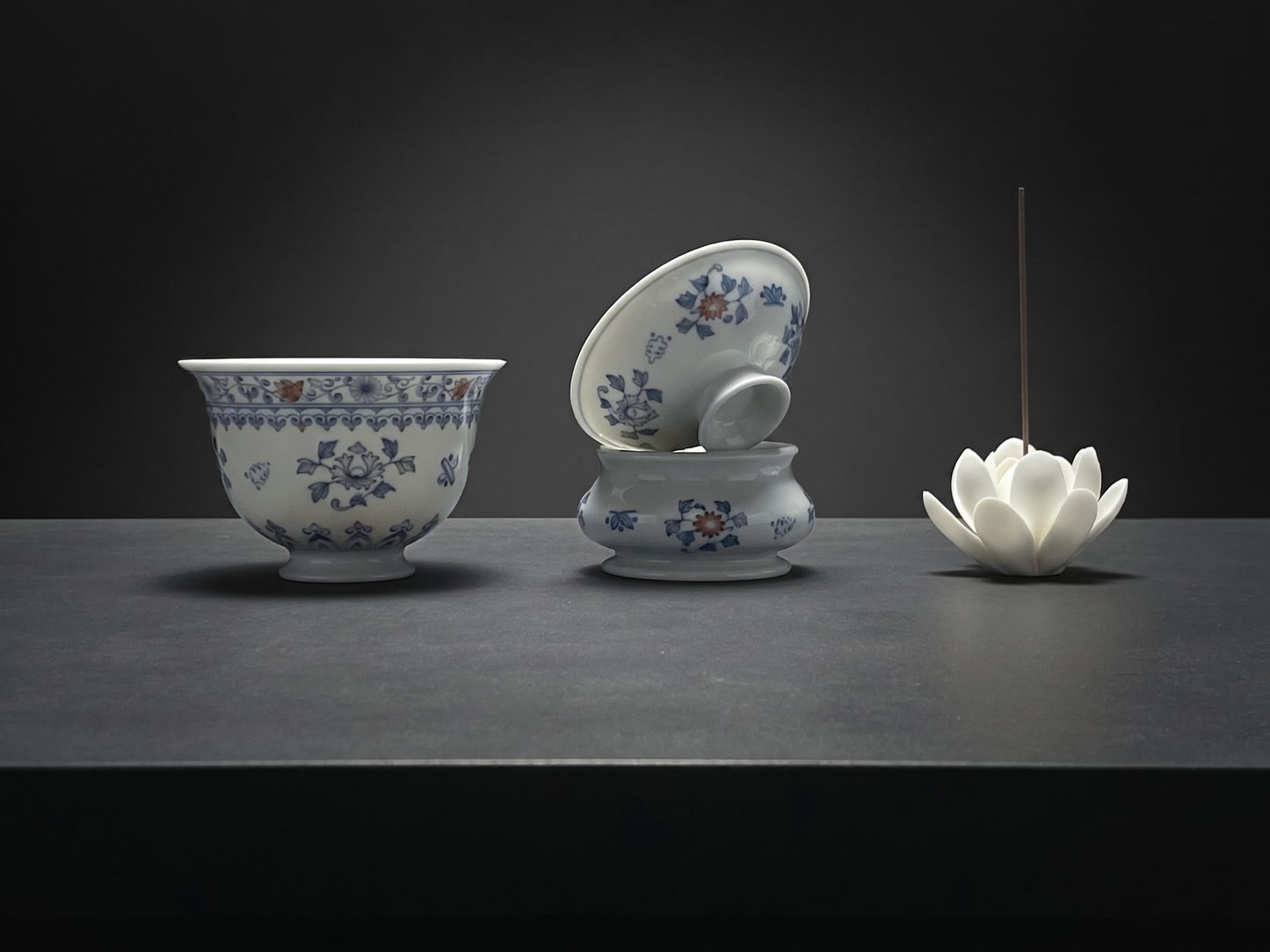 Ming Garden | Doucai-Inspired Gaiwan & Incense Set (Small)