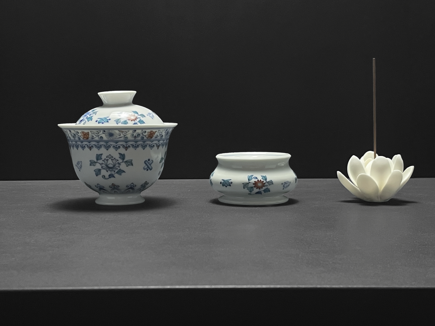 Ming Garden | Doucai-Inspired Gaiwan & Incense Set (Small)