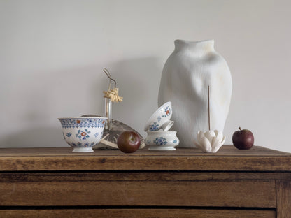 Ming Garden | Doucai-Inspired Gaiwan & Incense Set (Small)
