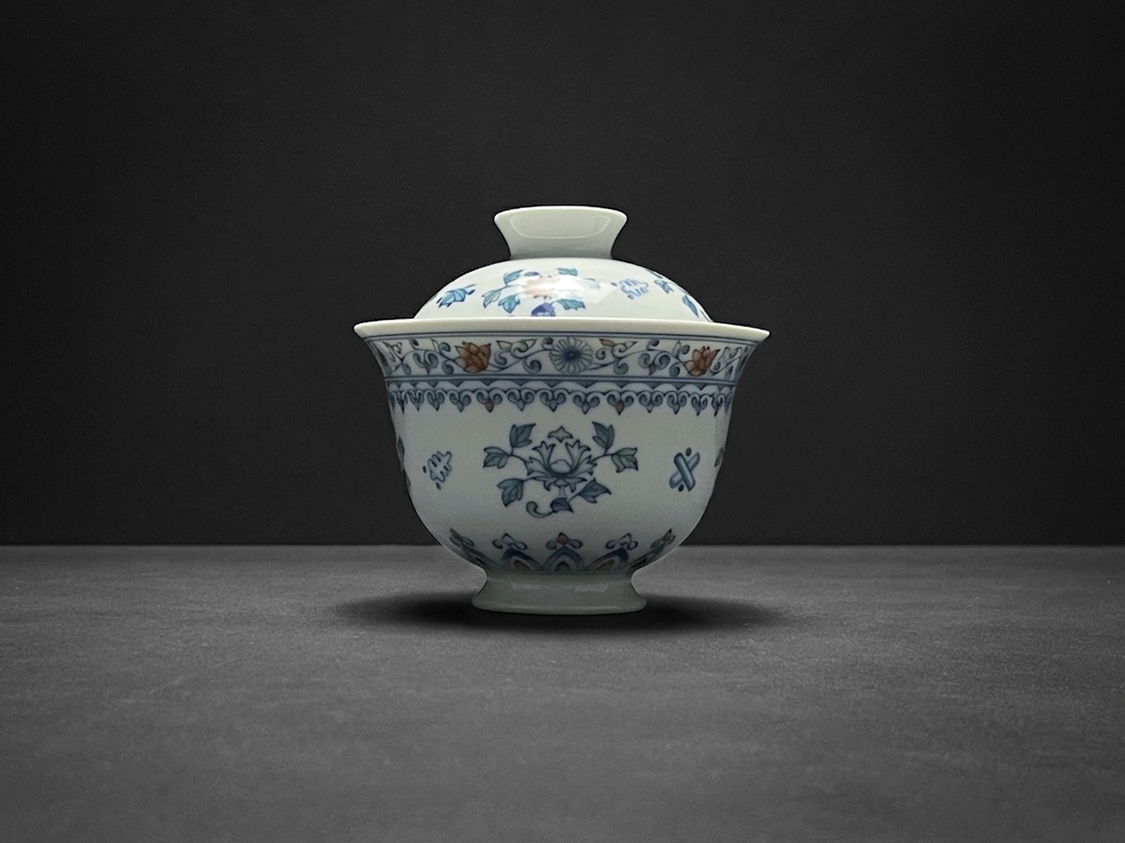 Ming Garden | Doucai-Inspired Gaiwan & Incense Set (Large)