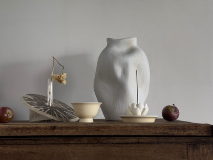 Pale Bloom | Honey Yellow Glaze Floral Relief Tea & Incense Set (Small)