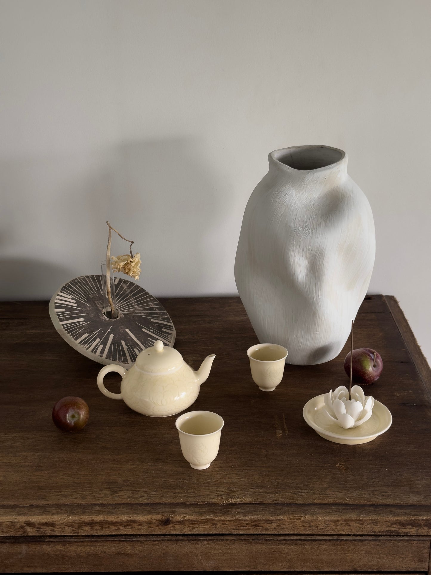 Pale Bloom | Honey Yellow Glaze Floral Relief Tea & Incense Set (Teapot)