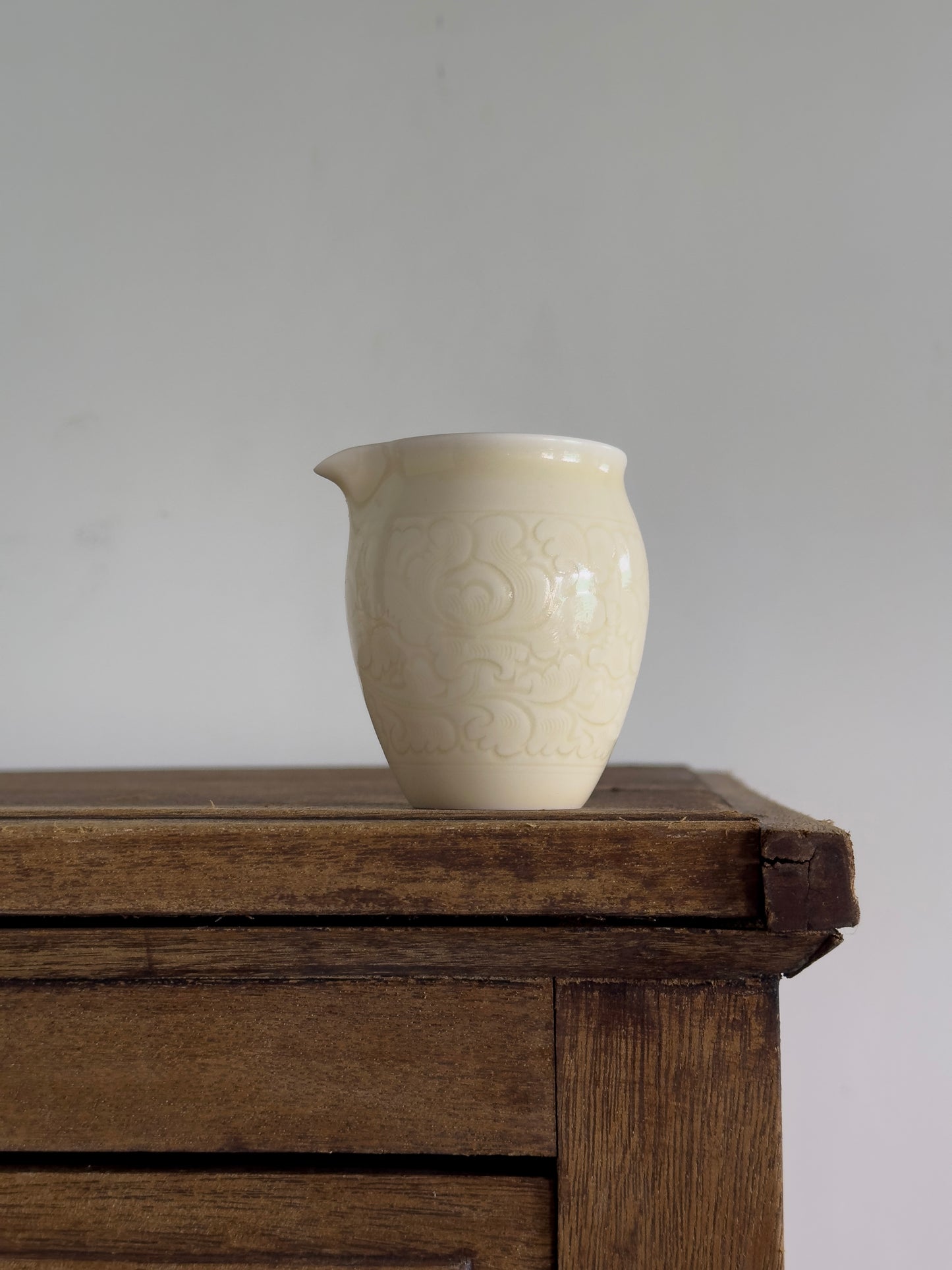 Pale Bloom | Honey Yellow Glaze  Floral Relief Fairness Cup