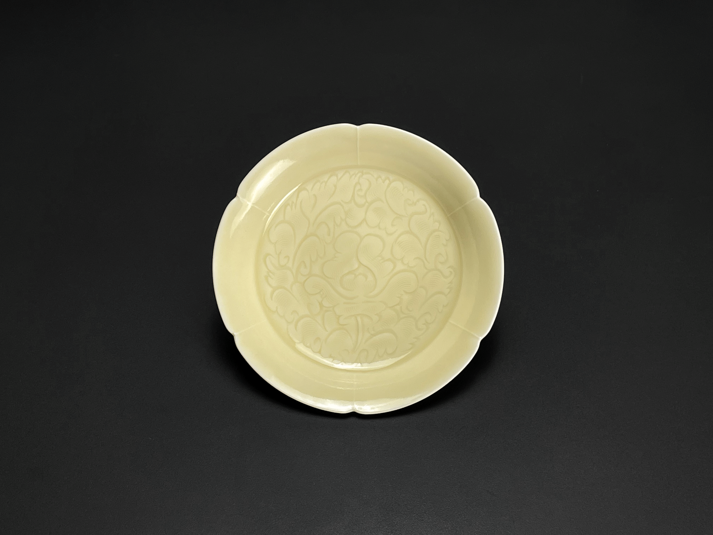 Pale Bloom | Honey Yellow Glaze Floral Relief Tea & Incense Set (Gaiwan)