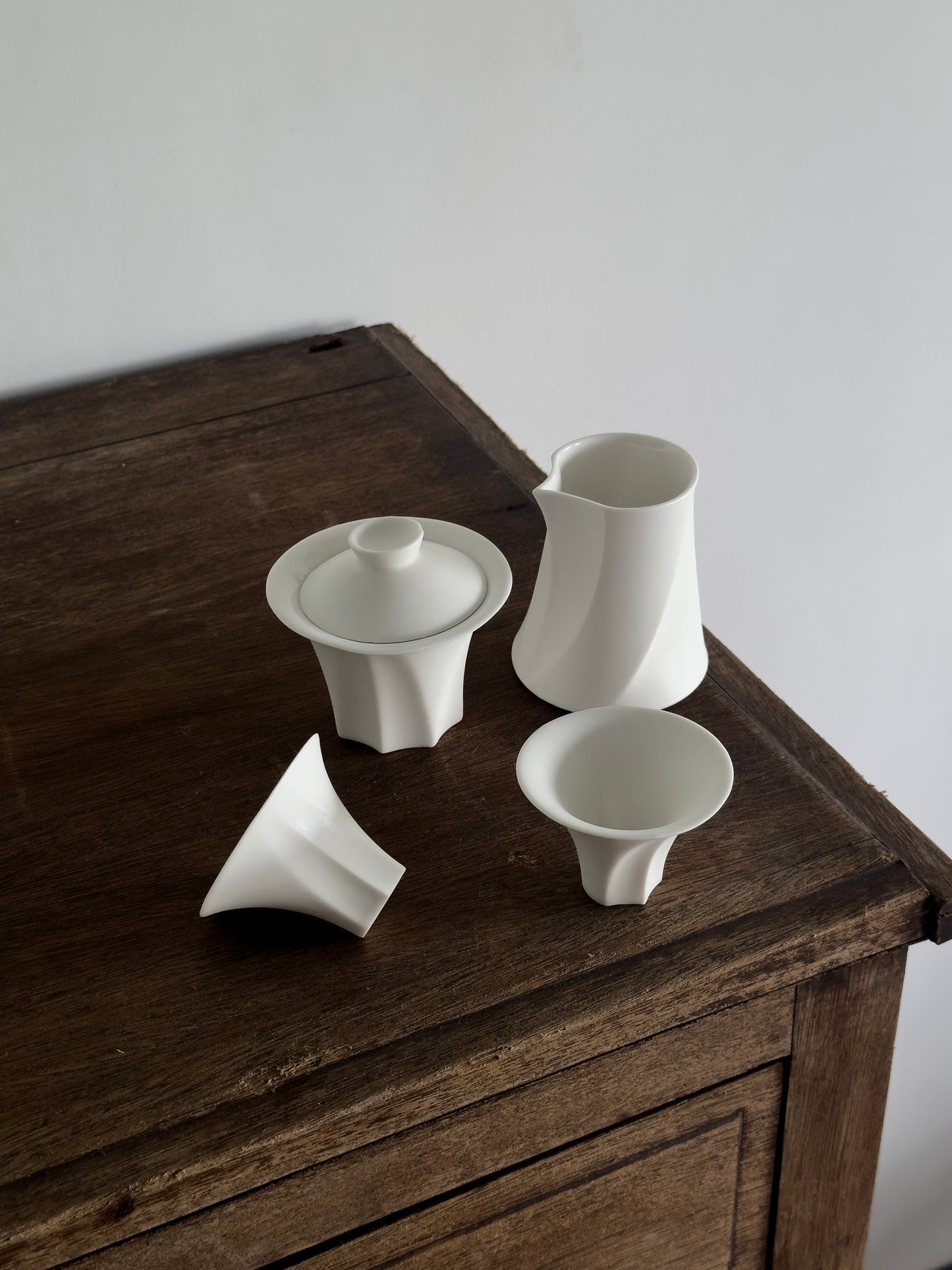 Micro Breeze | Paper White Tea Set (Gaiwan)