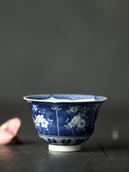 Jingdezhen Antique-Style Hand-Painted Wood-Fired Blue & White Teacup – Negative Space Floral Motif