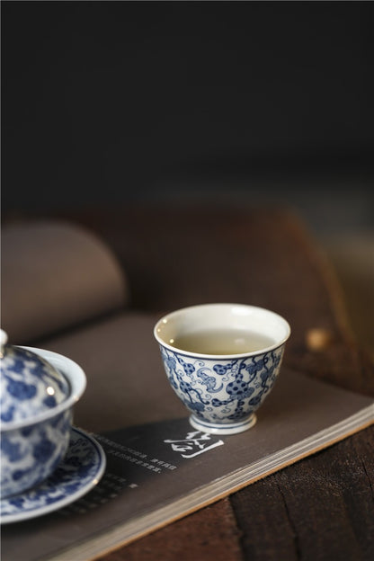 Jingdezhen Antique-Style Hand-Painted Wood-Fired Blue & White Ruyi Cup – Full-Coverage Bats & Gourds Motif
