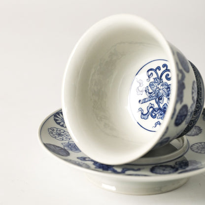 Jingdezhen Antique-Style Hand-Painted Wood-Fired Blue & White Sancai Gaiwan – Scattered Medallion & Eight Treasures Motif