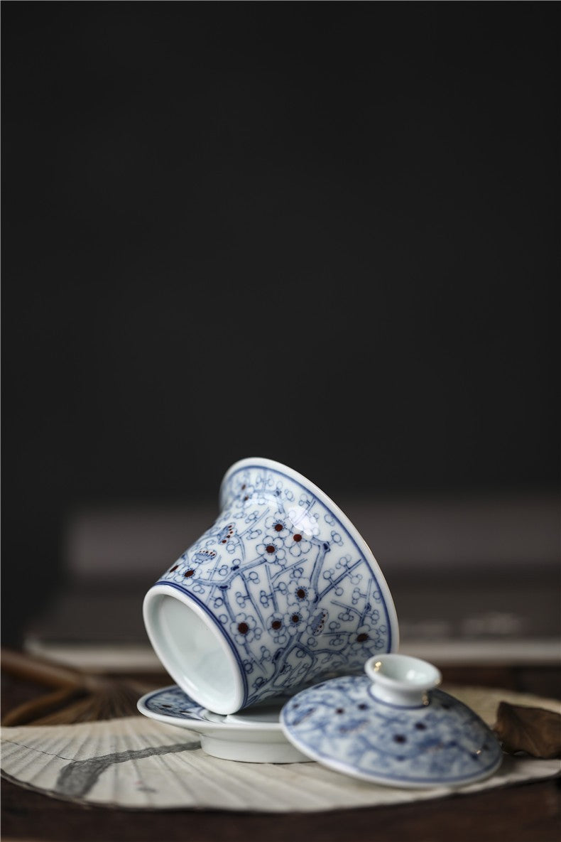 Jingdezhen Antique-Style Hand-Painted Blue & White Sancai Gaiwan – Baimiao Ice Plum Motif