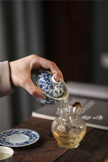 Jingdezhen Antique-Style Hand-Painted Wood-Fired Blue & White Sancai Gaiwan – Bats & Gourds Motif