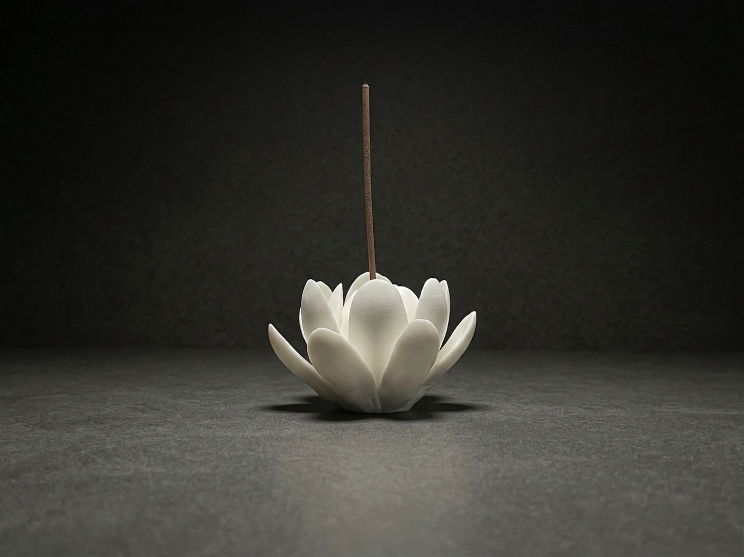 Ming Garden | Doucai-Inspired Gaiwan & Incense Set (Large)
